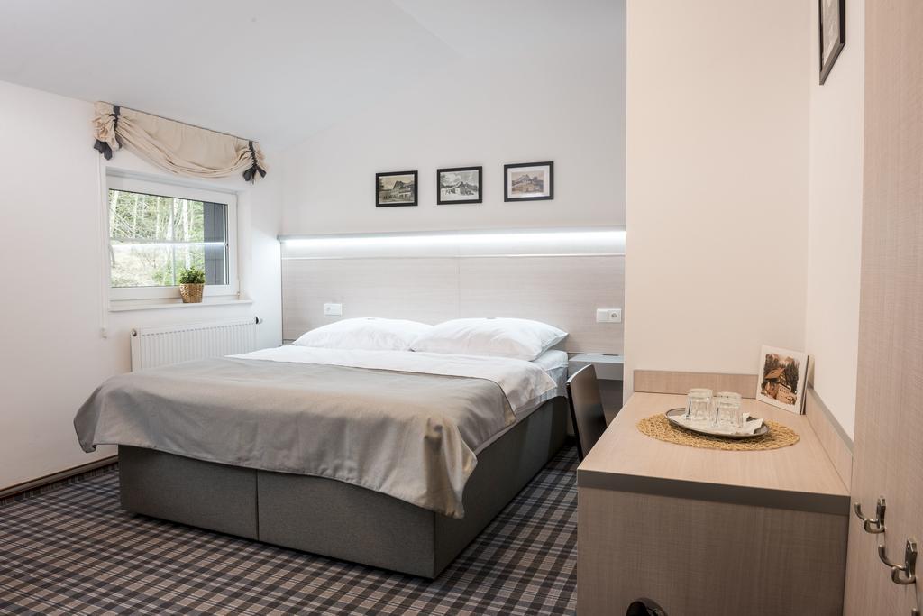 Horsky Hotel Dobra Chata Stachy ภายนอก รูปภาพ