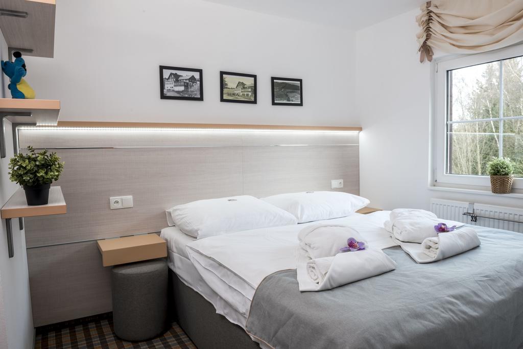 Horsky Hotel Dobra Chata Stachy ภายนอก รูปภาพ