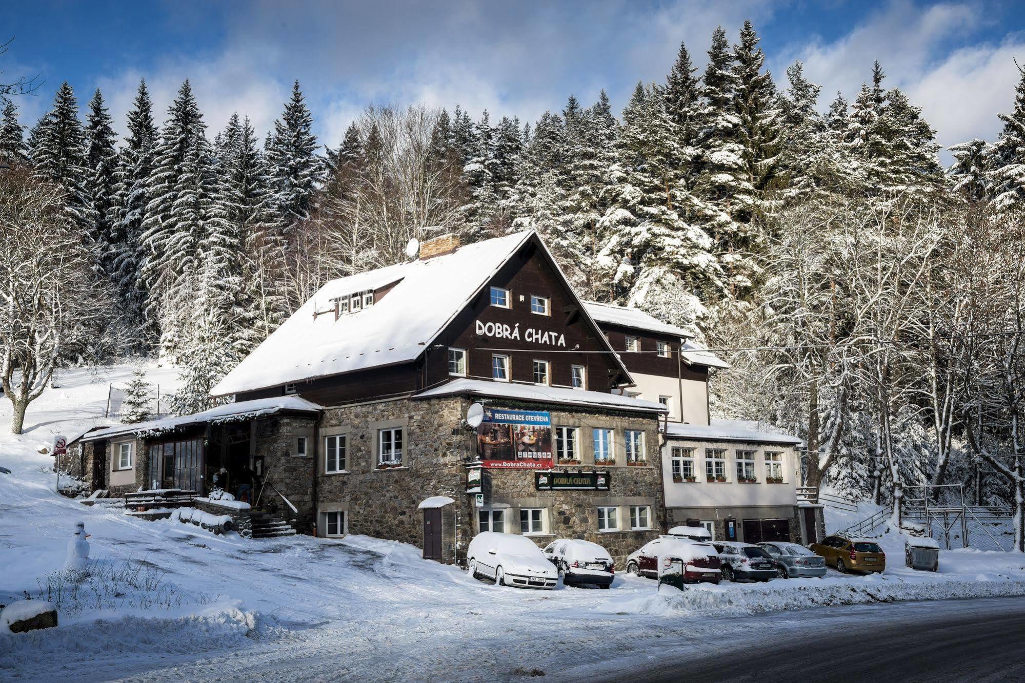 Horsky Hotel Dobra Chata Stachy ภายนอก รูปภาพ