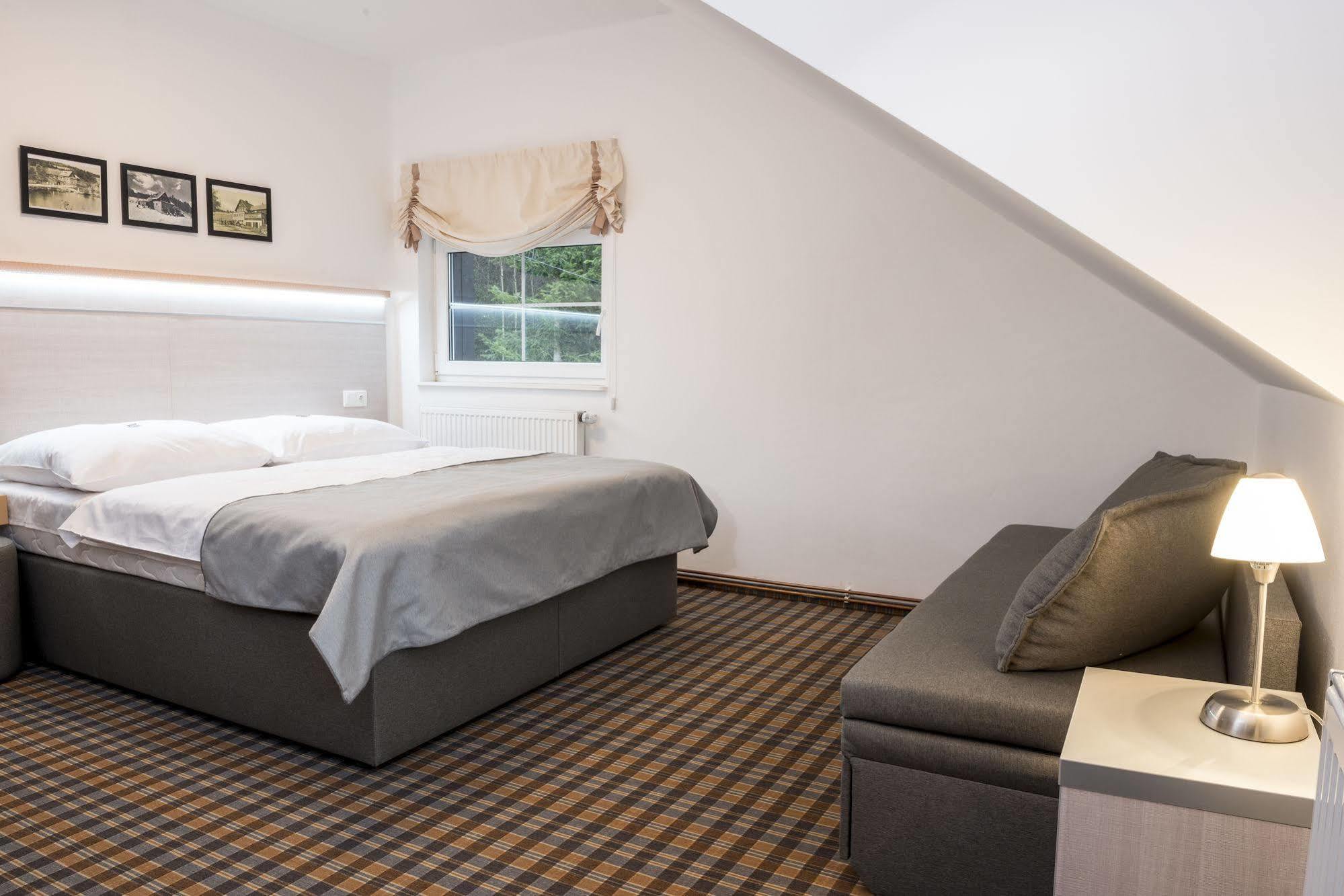 Horsky Hotel Dobra Chata Stachy ภายนอก รูปภาพ